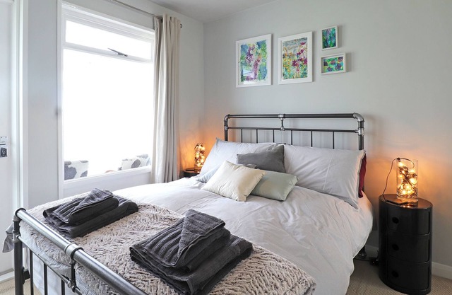 Number 57 by the Sea, a charming 2 bedroom bungalow by the sea for 5 people.