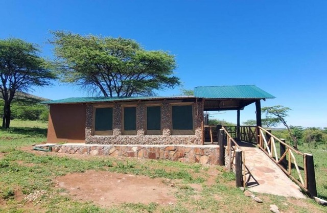 Nyakulo safari camp