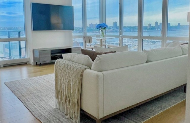NYC DREAM APARTMENT! Huge Corner Luxury Suite - best location by Times Sq