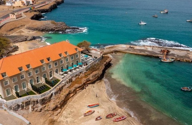 Oásis Tarrafal Alfândega Suites