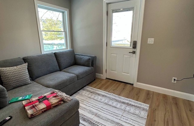 O.N.E. Hideaway | pet friendly | sleeps 6