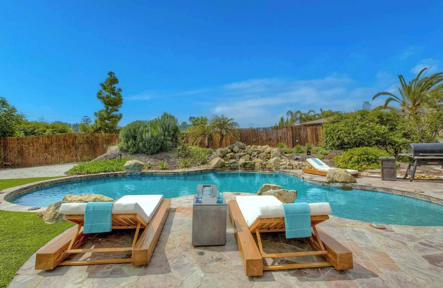 O-side Oasis – Luxury Stay for 7