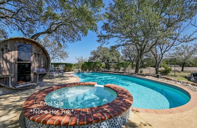 'Oak Hollow'- 40 Acre Country Escape w/ Pool, Sauna, Pet-Friendly!