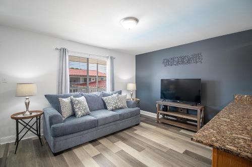 Oak Shores