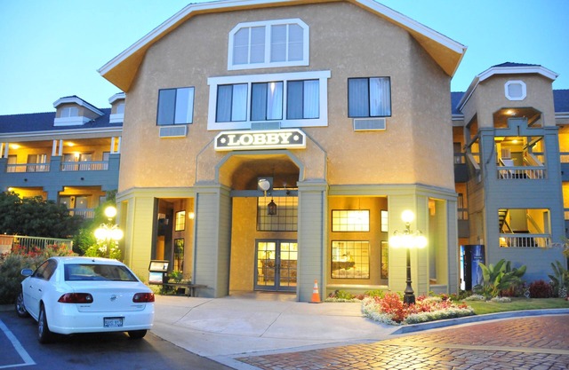 Oak Tree Inn