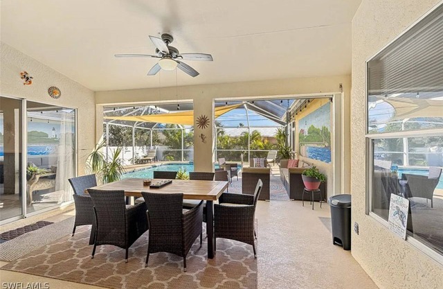 Oasis: 3-bedroom house with POOL and beautiful Screened back patio in Cape Coral