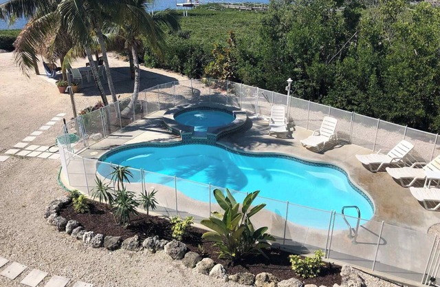 Oasis - Ocean view with pool and hot tub