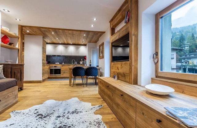 Oasis of Alpine Comfort in Valtournenche: A Ski Week Just Steps from Everything