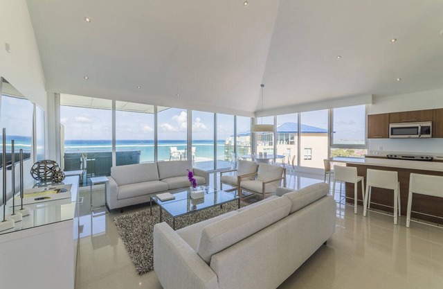 5 Schlafzimmer PENTHOUSE Maisonette: die ganze Familie am Strand