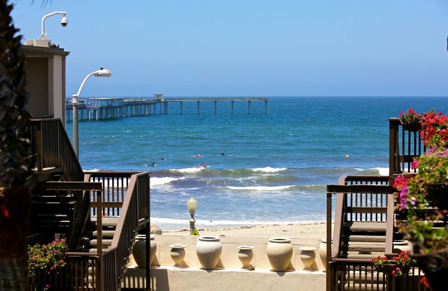 Ocean Beach Hotel