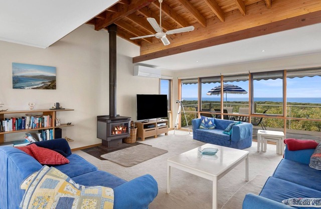 Ocean Breeze Fairhaven