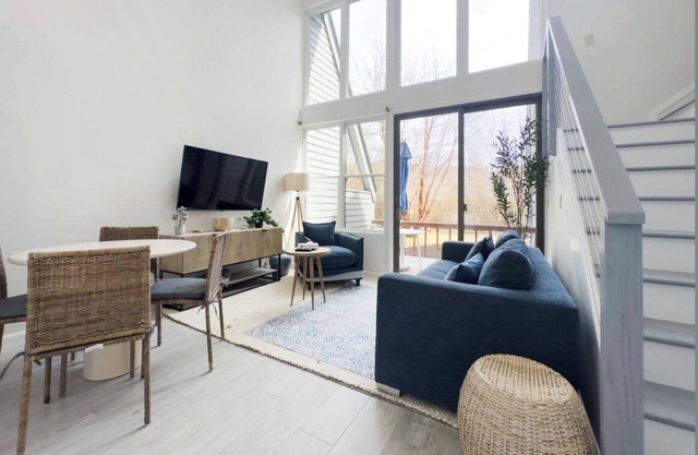 Beachside Bliss at Montauk's Surf Club - 2BR Condo with Resort Amenities!