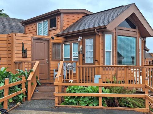 Ocean Cabin 23 With Private Hot Tub Honeymoon