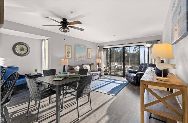 Ocean Creek Lodge 2301 - 2 Bedroom - Pool - Beach