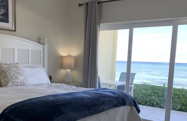 10 Schritte zum Strand! - Castaways Cove FerienhausNEUER BESITZERPREIS!