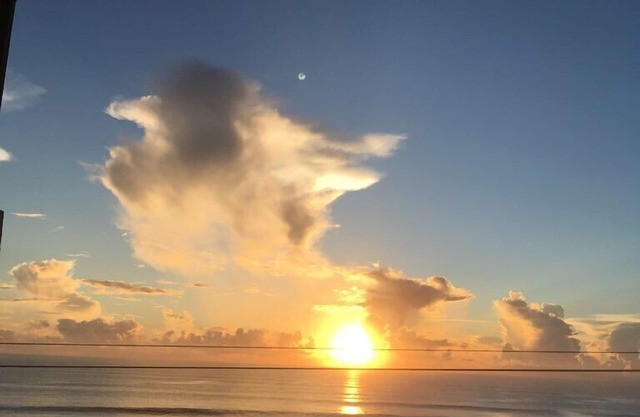 Ocean Front Condo mit direktem Meerblick in ruhiger Ormond am Meer
