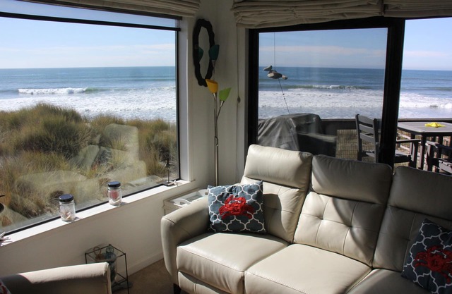 Ocean Front Condo mit herrlichem 180-Grad-Blick von Santa Cruz nach Monterey