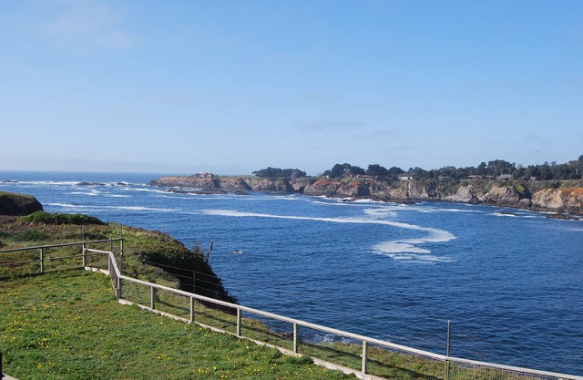 Ocean Front Property ~ Mendocino, Kalifornien
