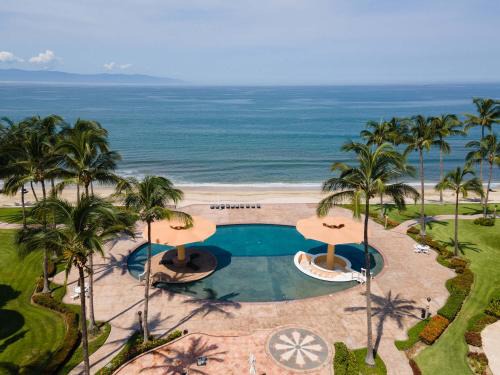 Ocean Front, With Pool, 6 People, Quinta del Mar PH502