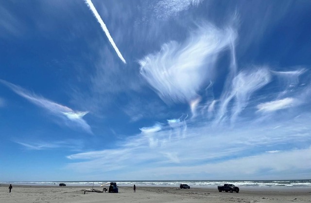 Ocean Spray Resort Cottage 4 by Grayland Beach
