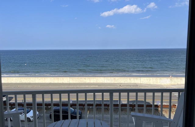 Ocean View, Amazing beach getaway. Sand, sun, and fun