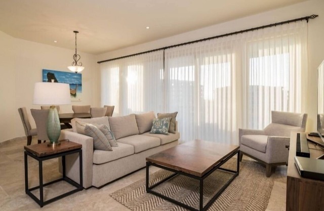 Ocean View Condo at Pool-Beach and Golf Resort with Concierge, Maids and Chef - Meal Services