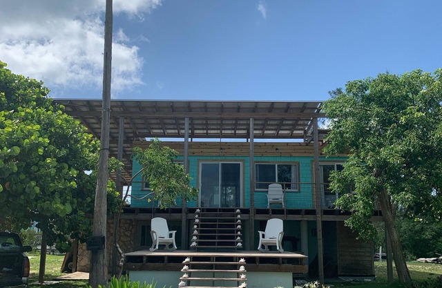 Ocean view home on canal w/dock in South Bimini