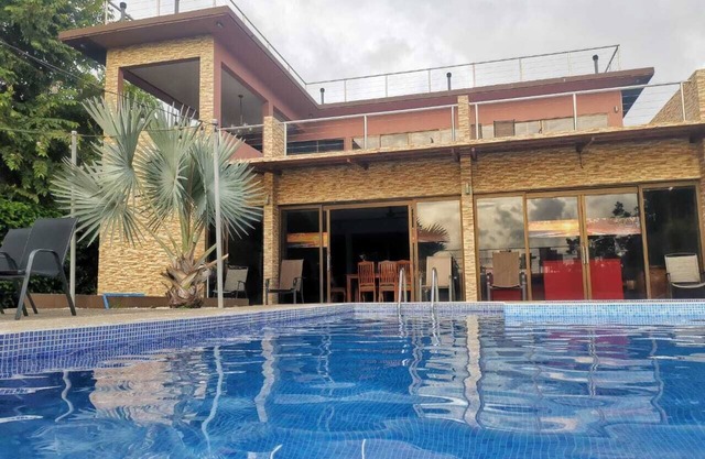 NEU !! Paradise Luxury Marbella Beach House (Meerblick)