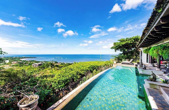 Luxus-Villa-Ansichten, Infiniti Pool, in der Nähe von Strand, Einkaufsmöglichkeiten und Restaurants, 3 BR