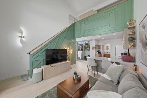 Ocean View Loft in Little Italy near Downtown-Gaslamp