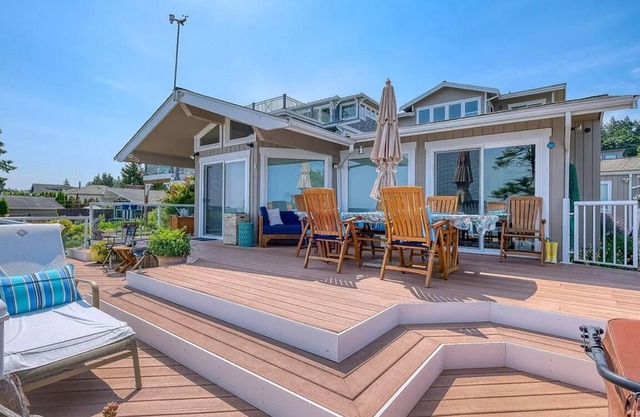 Ocean View Sea Doors Cottage