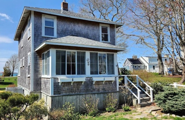 Ocean View Walk to Beach 3 Bed 3 Bath Cape House- Sunset View