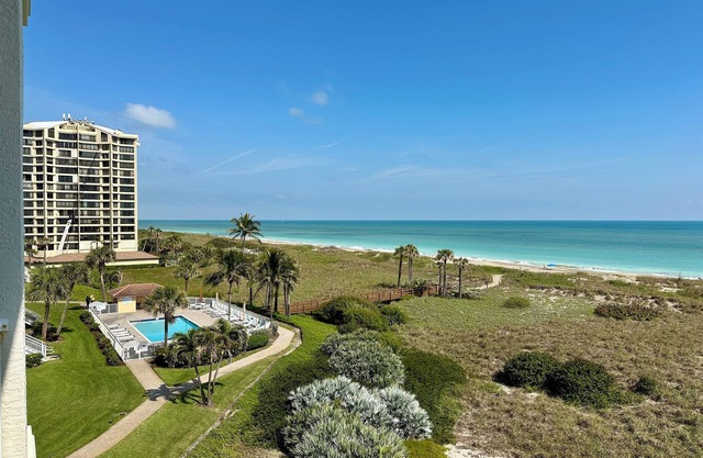OCEAN VILLAGE - UNOBSTRUCTED OCEAN VIEW