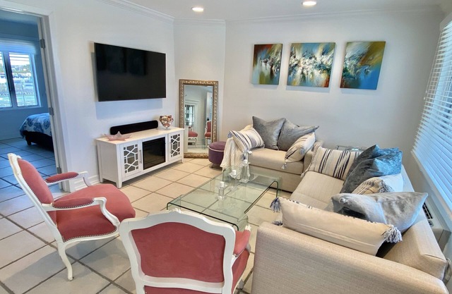 Oceanfront 1-Bedroom Condo in Westhampton Beach