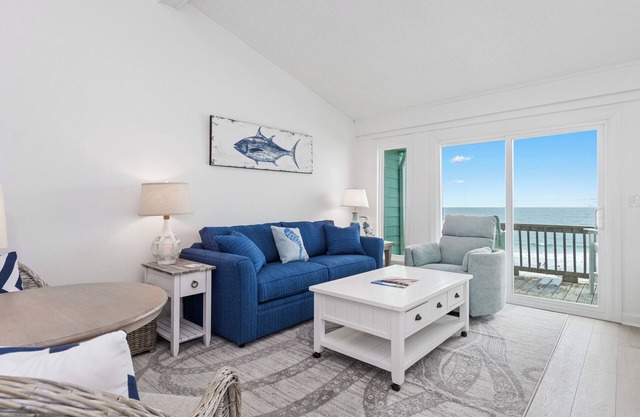 Oceanfront 2 BR Duplex East w/Stunning Views, Sundeck, Balconies & Easy Beach
