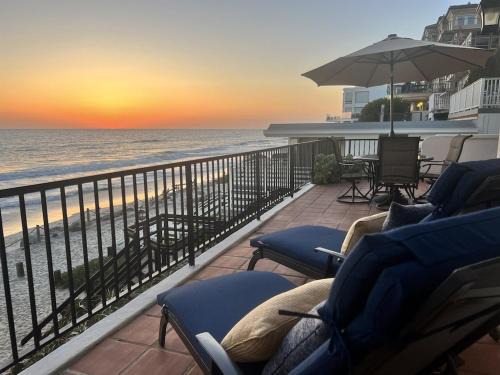 Oceanfront 2BR Condo, Private Beach & Patio, Rare Find