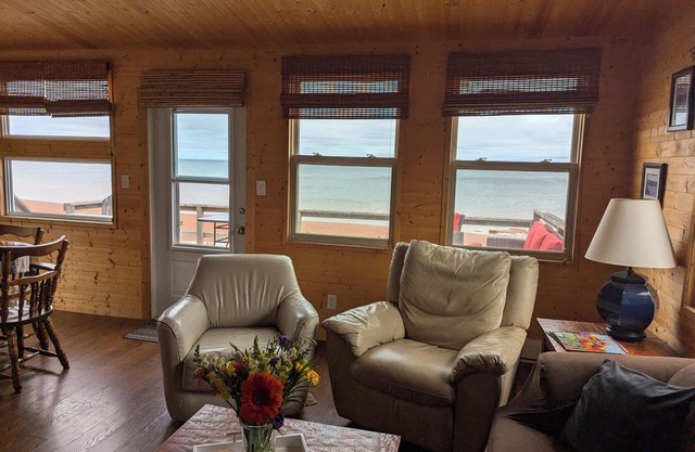 Escape to our stunning oceanfront cottage!