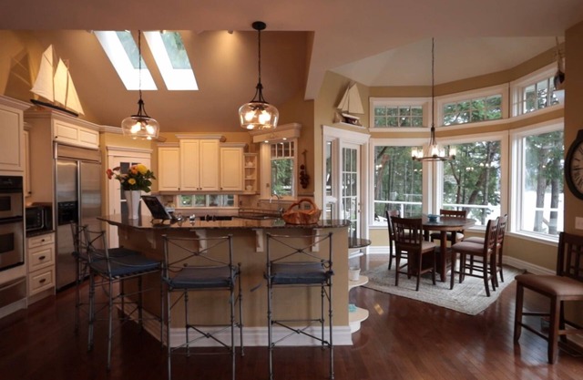 Oceanfront Estate on Salt Spring Island. Private dock, quiet bay, close to town.