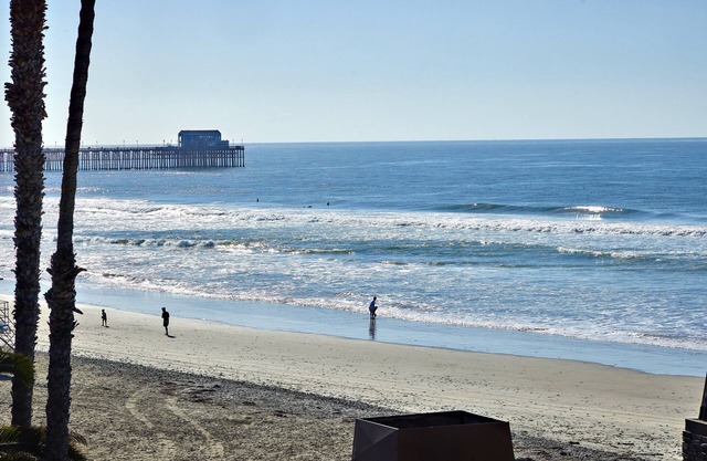 Oceanfront condo North Coast Village