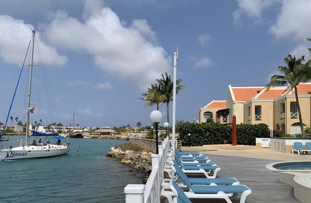 Wohnung am Meer mit Pool und atemberaubender Aussicht, WiFi