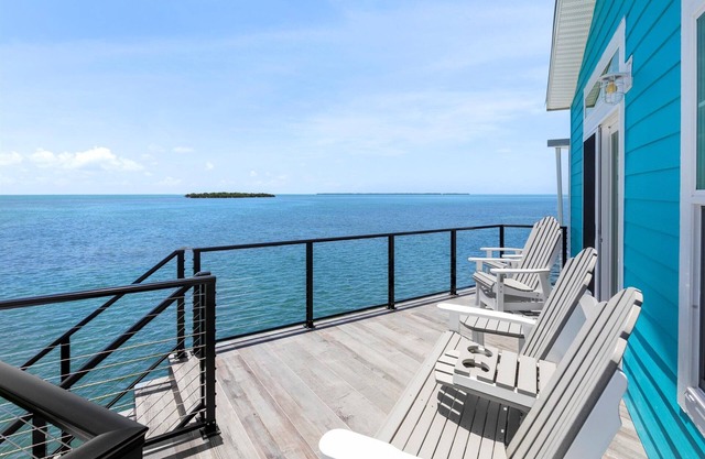 Oceanfront Cudjoe Key Home - 35' Seawall, Sunrise Views, Pool & Pet-Friendly
