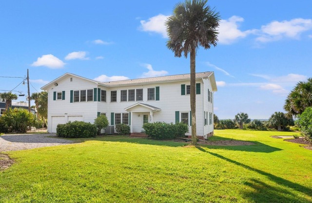 Oceanfront familienfreundliches und haustierfreundliches Haus in Myrtle Beach, atemberaubender Strandblick