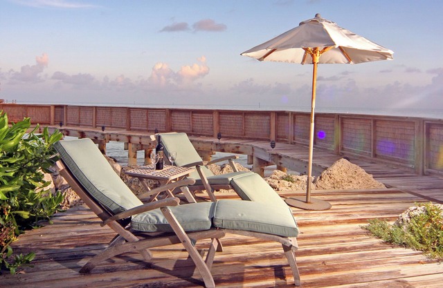 Oceanfront Hidden Beach Unit 2 - Die beste Unterkunft in Key West!