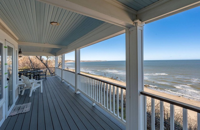 Oceanfront home on Sagamore Beach with panoramic views of Cape Cod Bay, sleeps 10