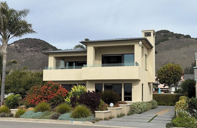 Oceanfront Home with Panoramic Views in Shell Beach