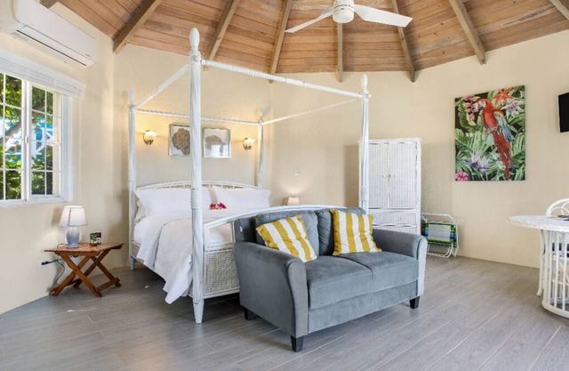 Oceanfront Honeymoon Villa With Amazing Views - Arawak Beach Club