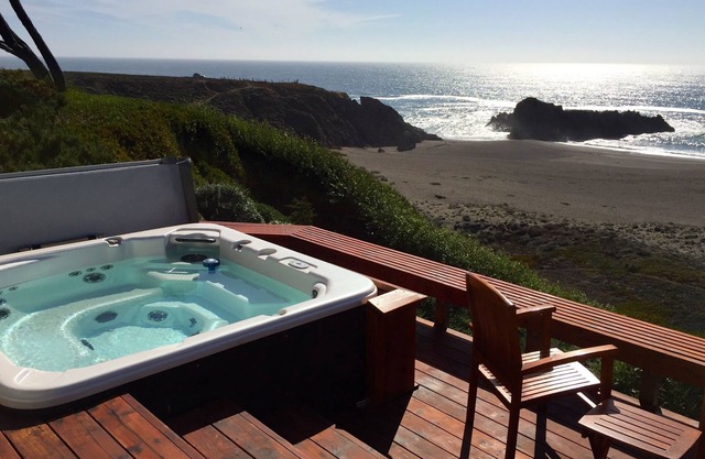Oceanfront - Whirlpool - Neu renoviertes Cottage