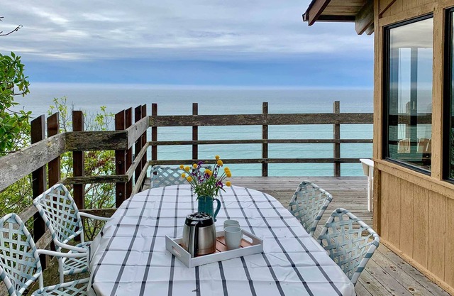 Gemütliches irisches Strandhaus mit Whirlpool und Meerblick!