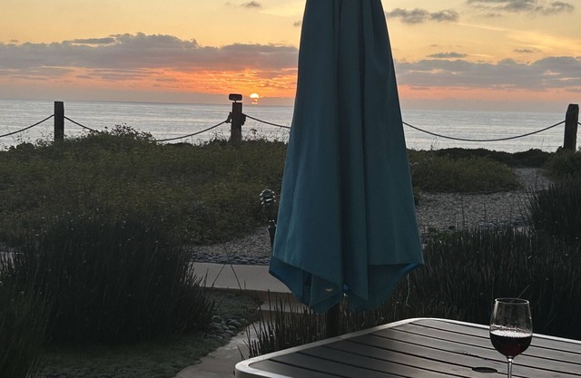 Oceanfront Luxury Condo !!