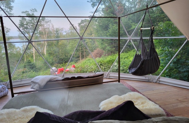 Oceanfront Luxury Forest Shore Dome - Rocky Shores